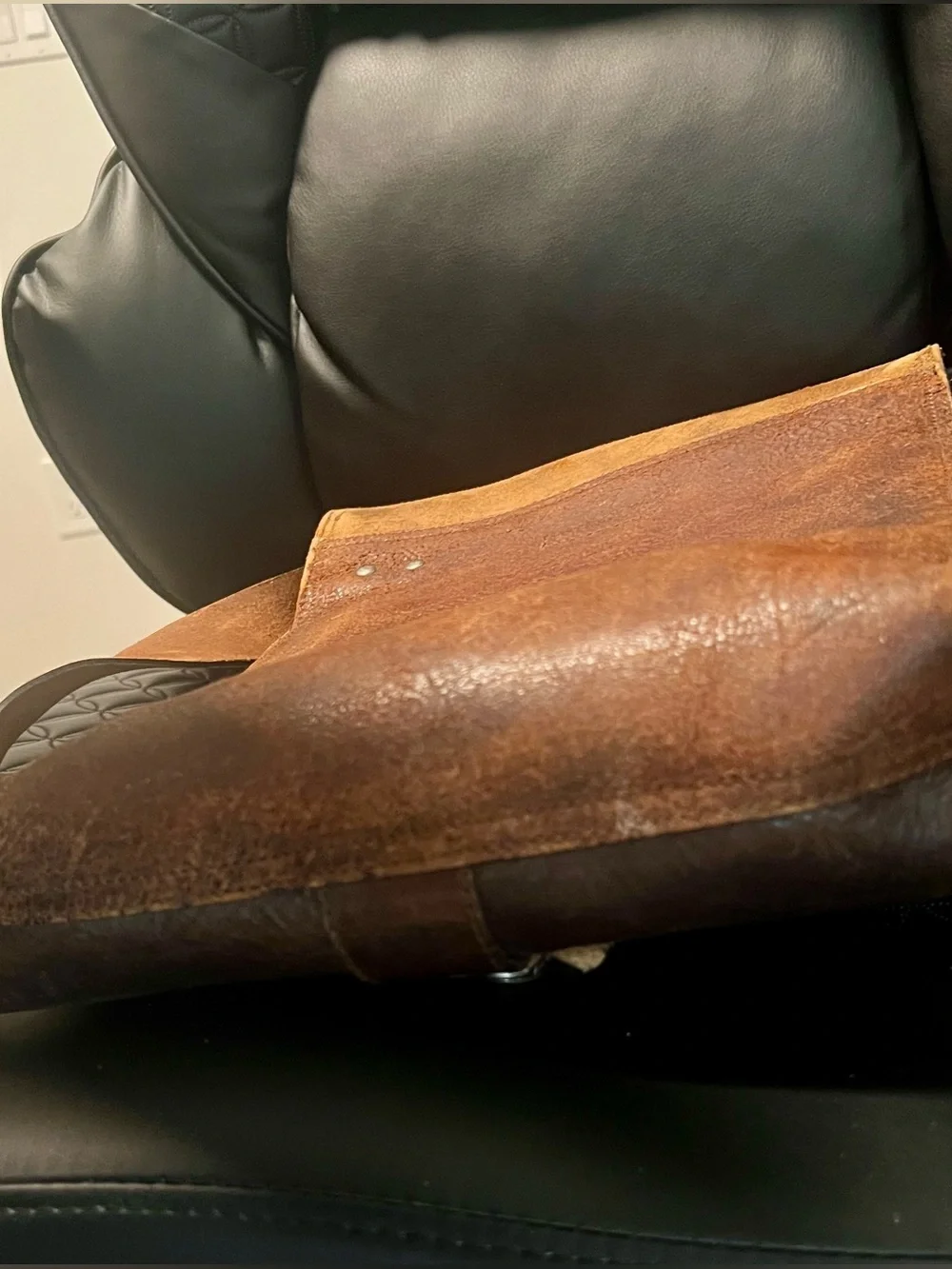 Men’s Diesel Two-Tone Brown Leather Messenger Bag